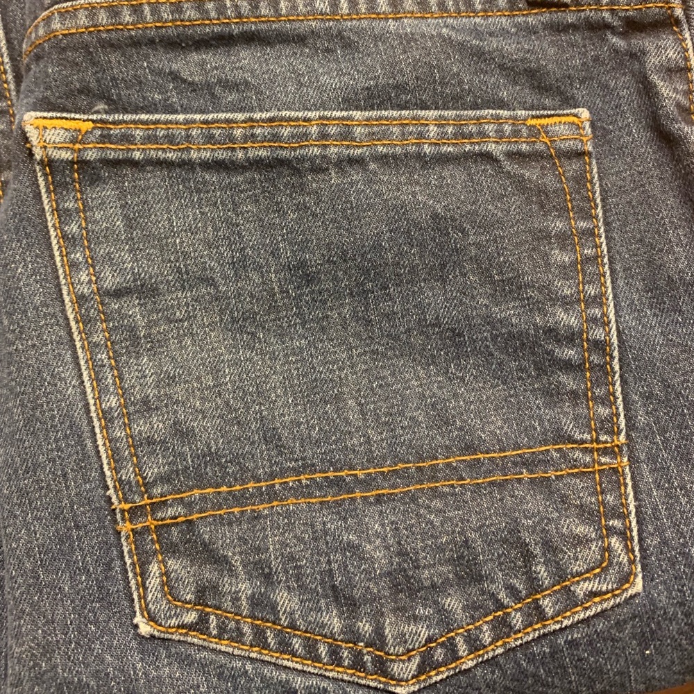 Men’s Arizona Size 34*32. Original Straight Leg.